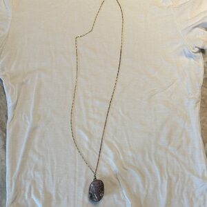 Chic Gold Pendant Necklace